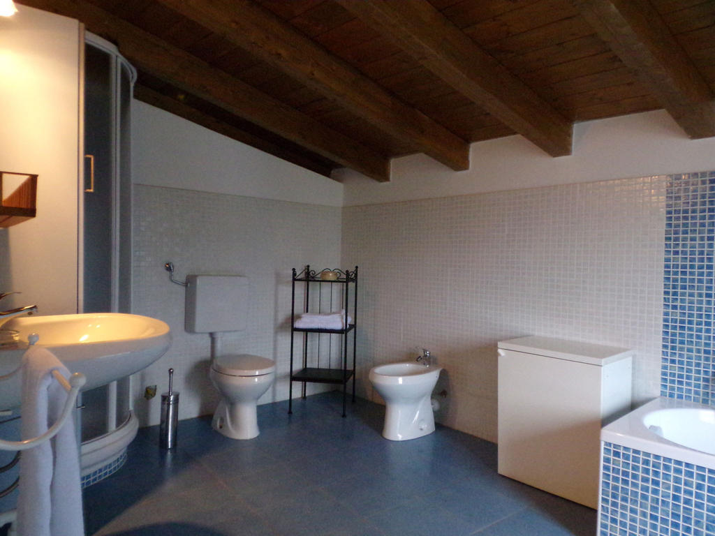 B&B Rocca Di Bajedo Pasturo Room photo